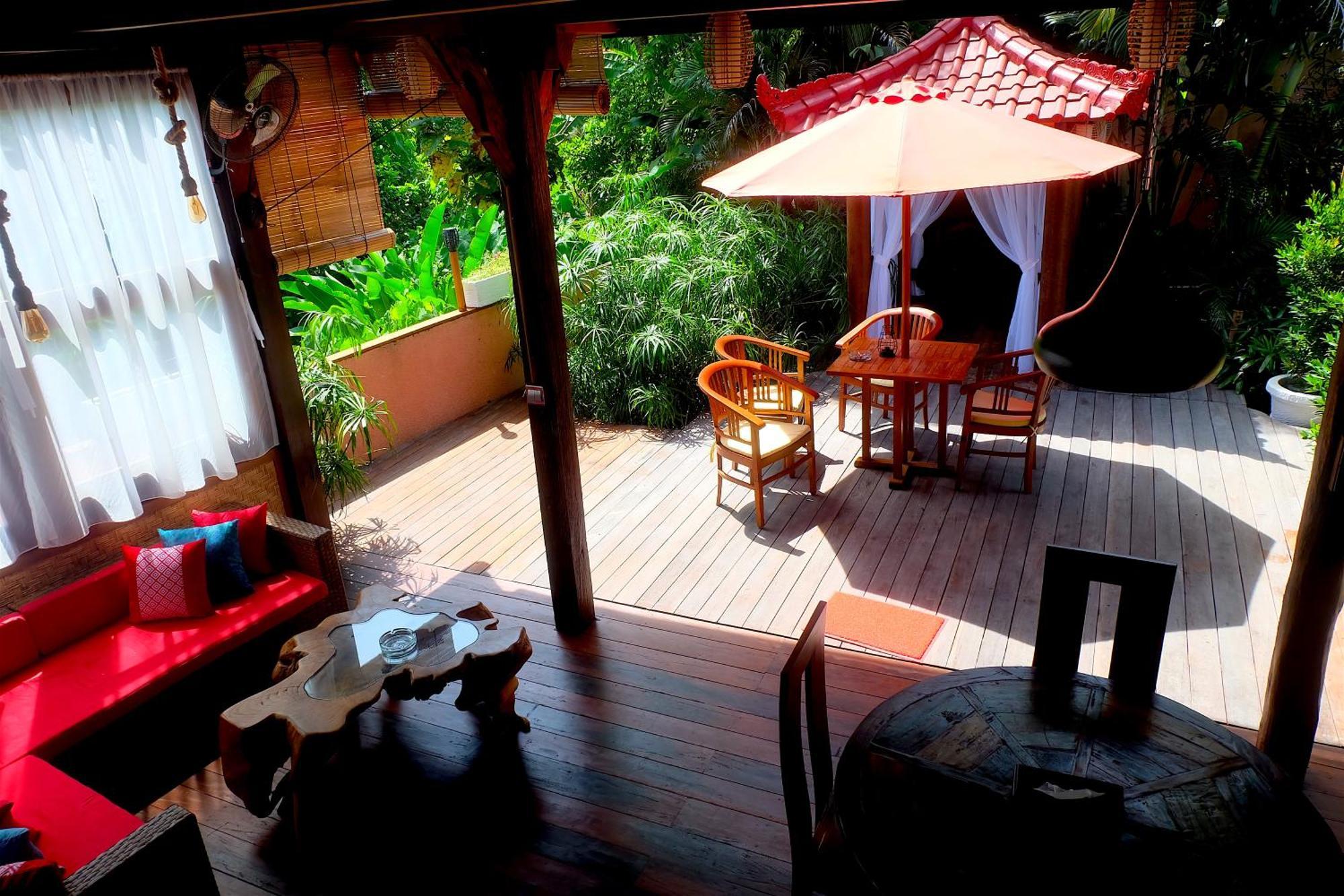 Villa Pilou Boutique Hotel Tanah Lot Exteriör bild